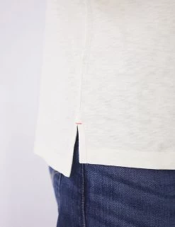 White Stuff Men's T-shirts Pure Cotton Crew Neck T-Shirt 44 White Stuff Men's T-shirts Pure Cotton Crew Neck T-Shirt -New In Mens Store SD 10 T19 1800 NZ X EC 1